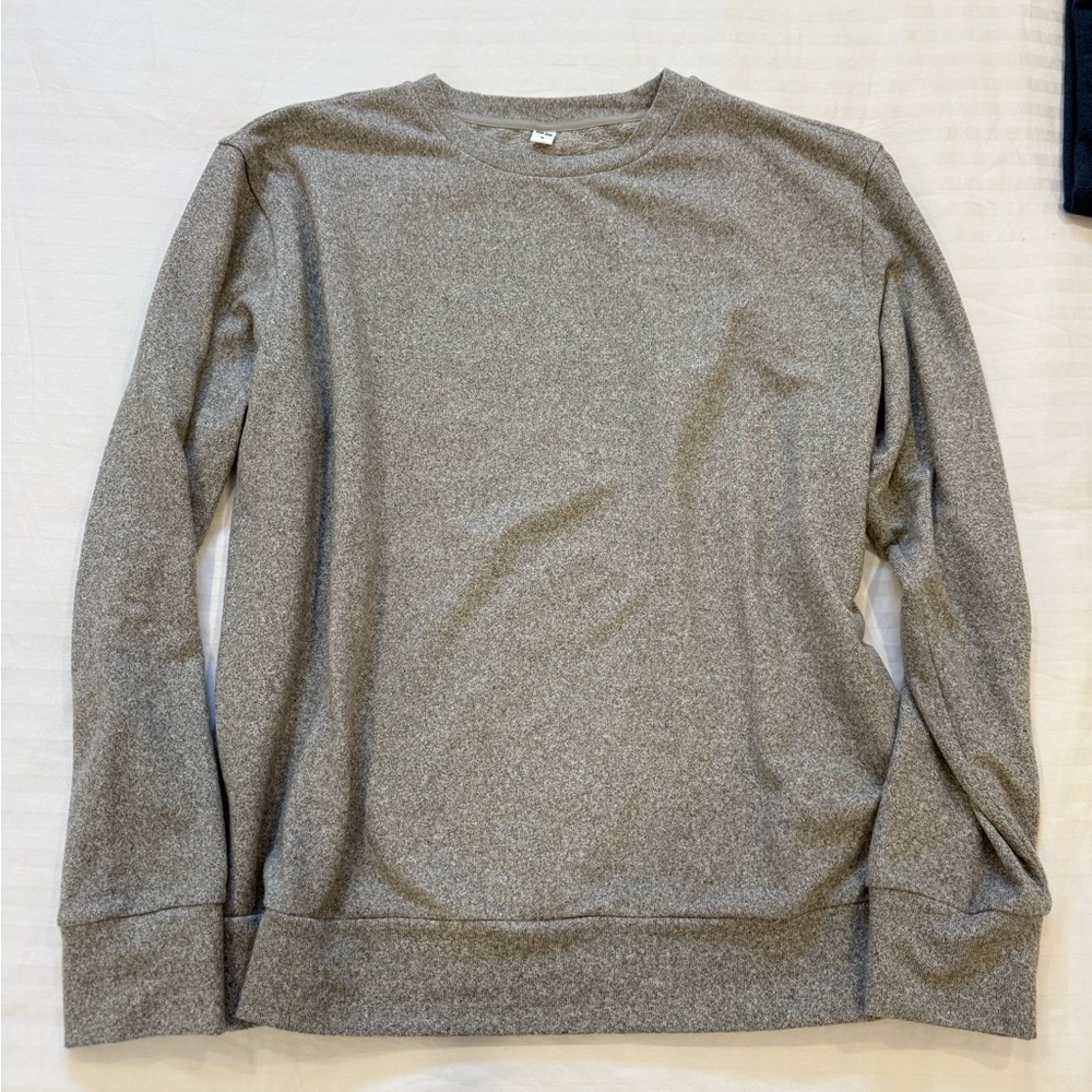 UNIQLO Soft Knitted Fleece Crew Neck
